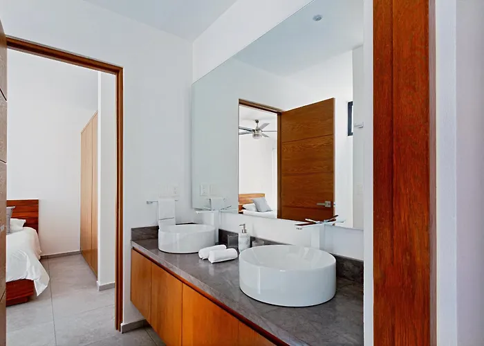 Lux Heated Pool And Cenote Access Playa del Carmen