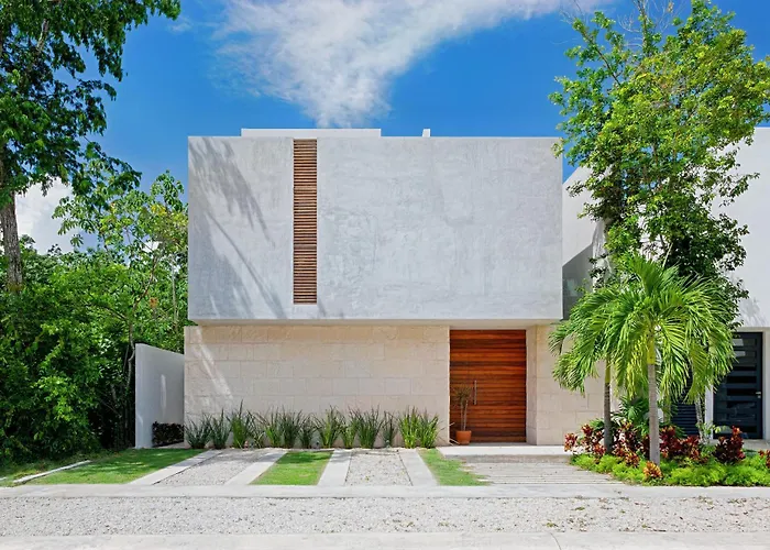 Lux Heated Pool And Cenote Access Playa del Carmen